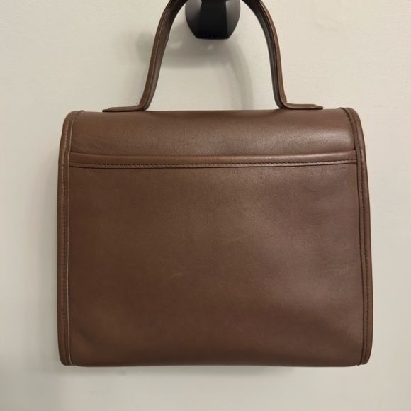 Vintage Coach Manor Bag - 9977 - USA - Taupe - Picture 2 of 7